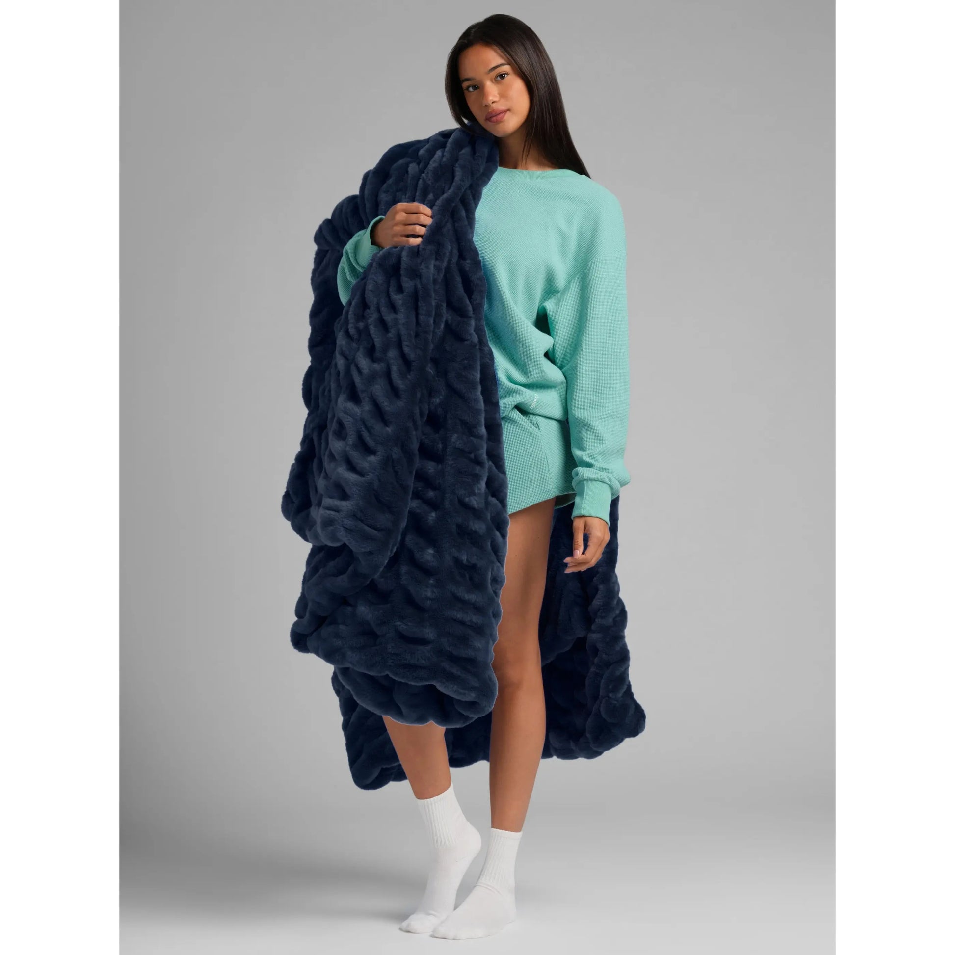 Comfrt | the Dreamer Blanket | Oversized, Cozy, Soft Warm Throw
