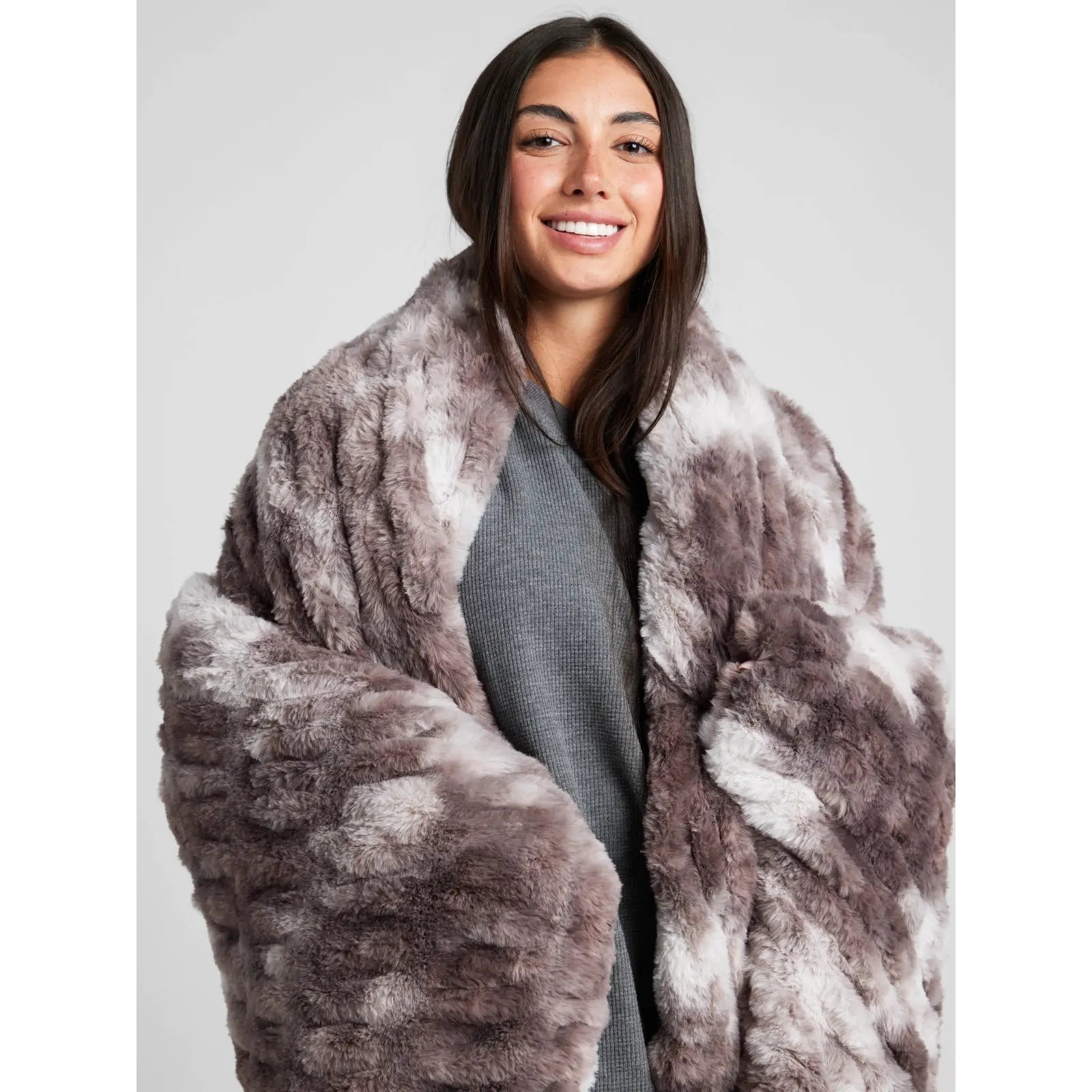 Comfrt | the Dreamer Blanket | Oversized, Cozy, Soft Warm Throw