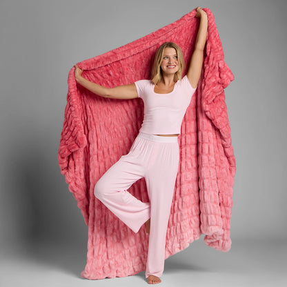 Comfrt | the Dreamer Blanket | Oversized, Cozy, Soft Warm Throw